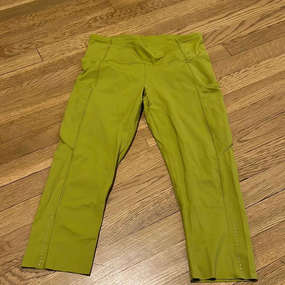 Lululemon Fast and Free crop